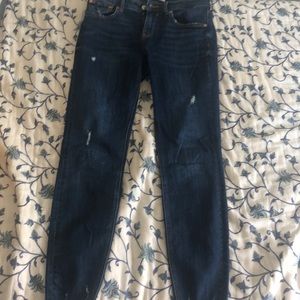 distressed skinny jeans